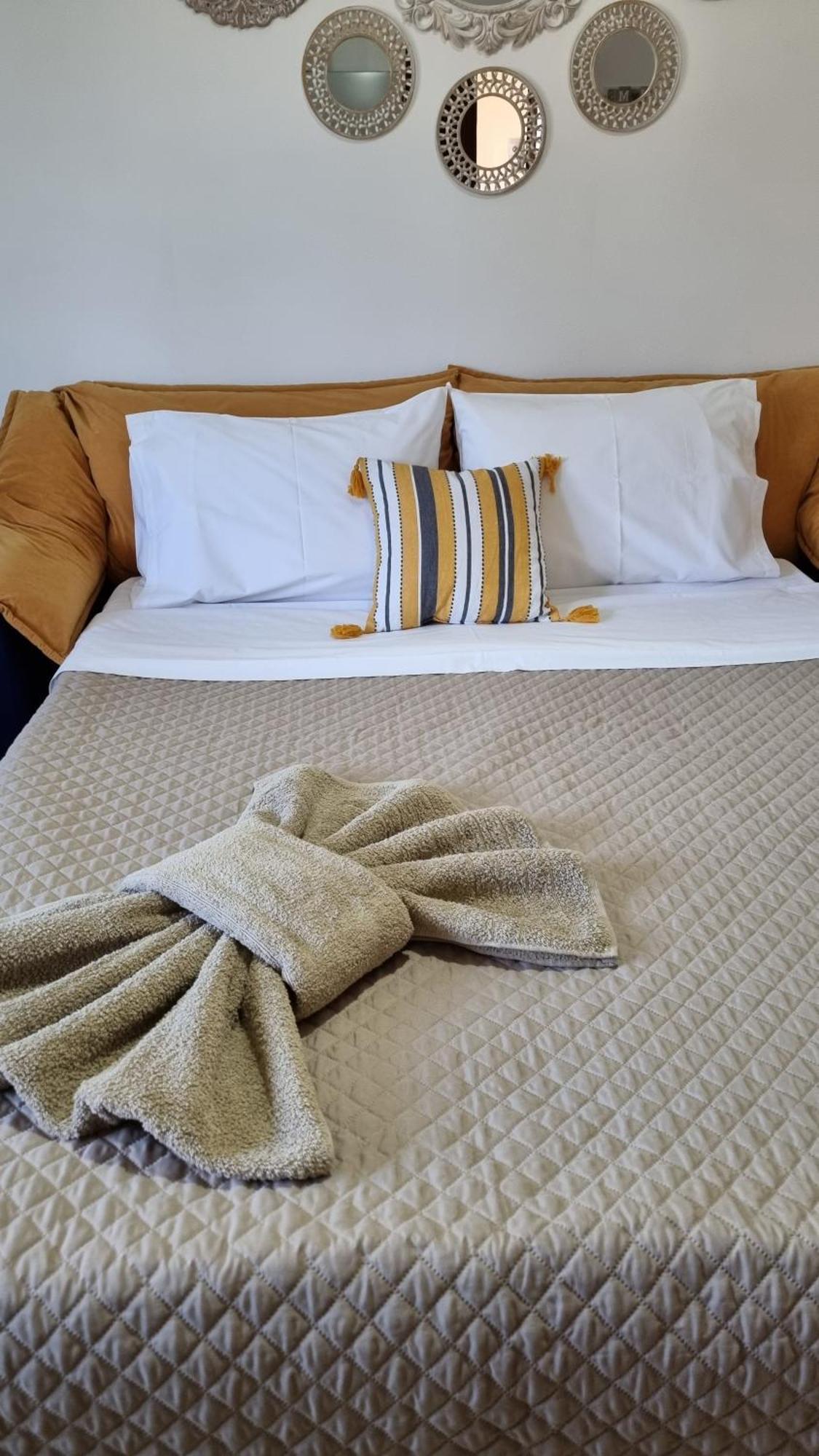 Apartment Cypress Garden House Gazi